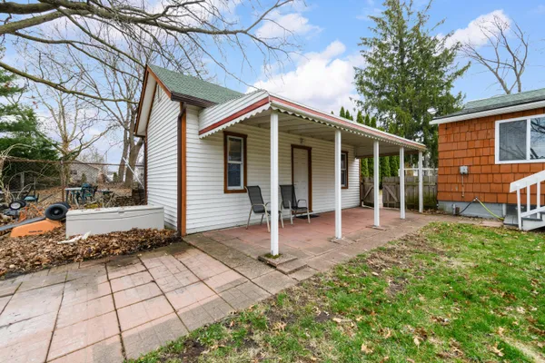 $124,900 | 664 Riverbank Street, Wyandotte, MI 48192