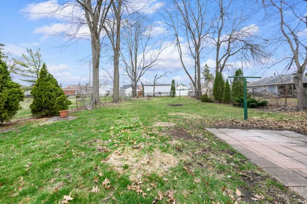 $124,900 | 664 Riverbank Street, Wyandotte, MI 48192