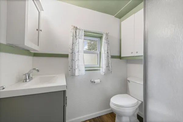 $124,900 | 664 Riverbank Street, Wyandotte, MI 48192