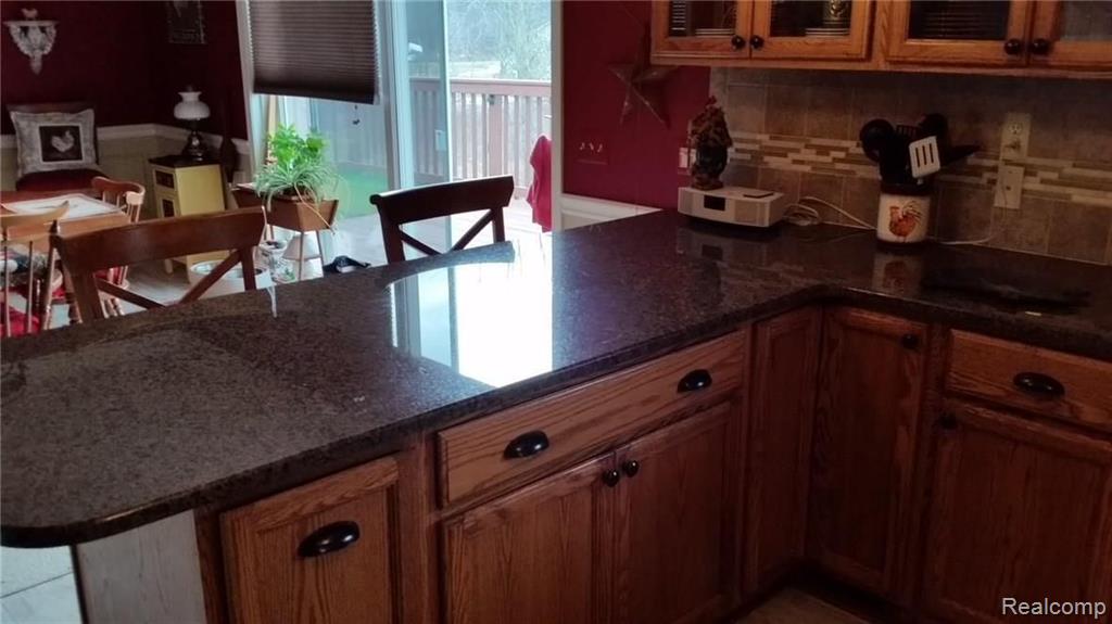 11285 Dunn Road Memphis, MI 48041 - Photo 3 of 24
