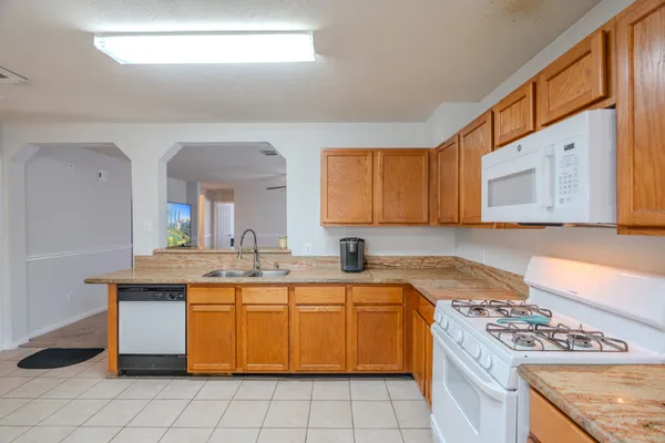 $1,950 | 914 Parsonfield Court, Spring, TX 77373