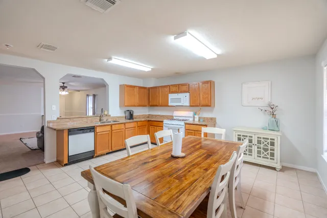 $1,950 | 914 Parsonfield Court, Spring, TX 77373