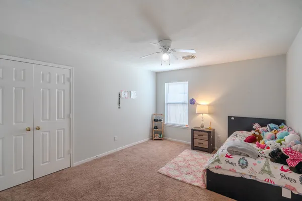 $1,950 | 914 Parsonfield Court, Spring, TX 77373