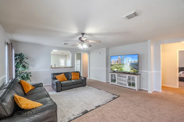 $1,950 | 914 Parsonfield Court, Spring, TX 77373