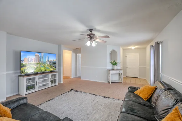 $1,950 | 914 Parsonfield Court, Spring, TX 77373