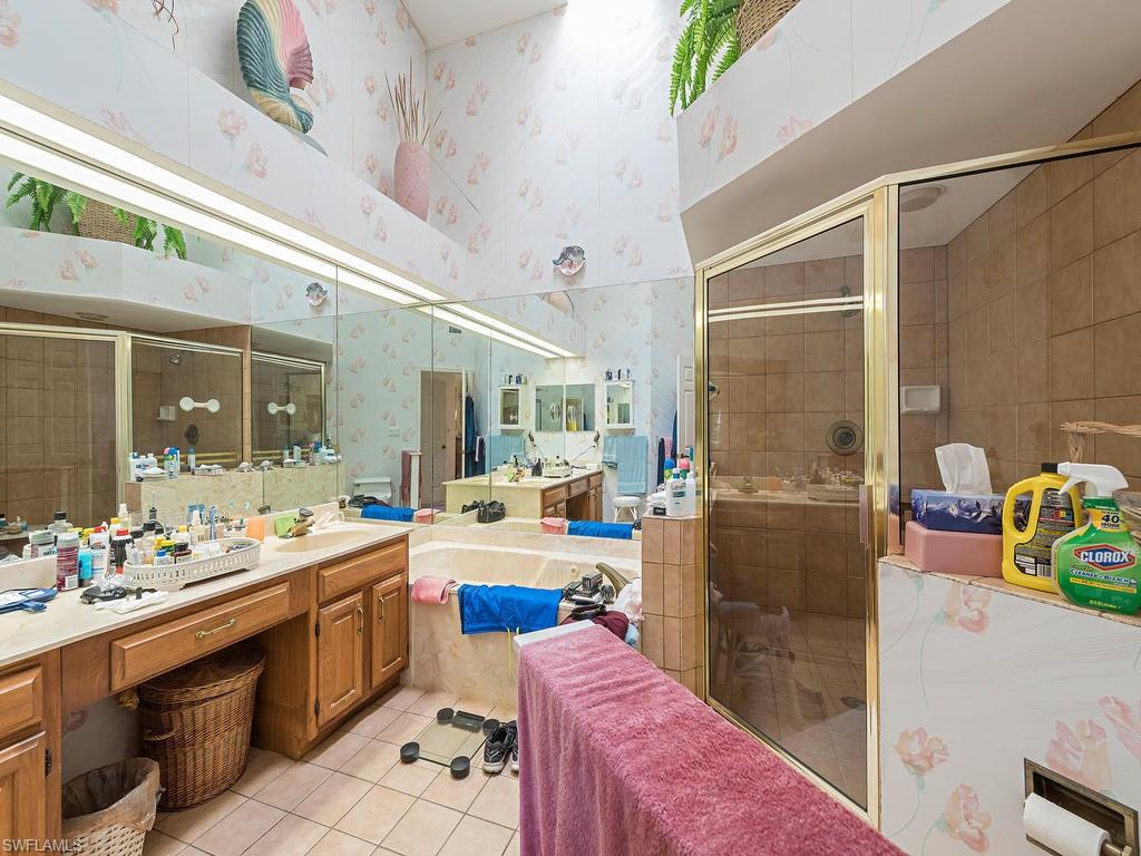 4004 Crayton Road, Unit A3 Naples, FL 34103 - Photo 8 of 12 Gallery Image 8
