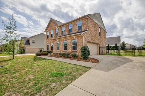 $450,000 | 3847 Faithway Drive, Murfreesboro, TN 37128