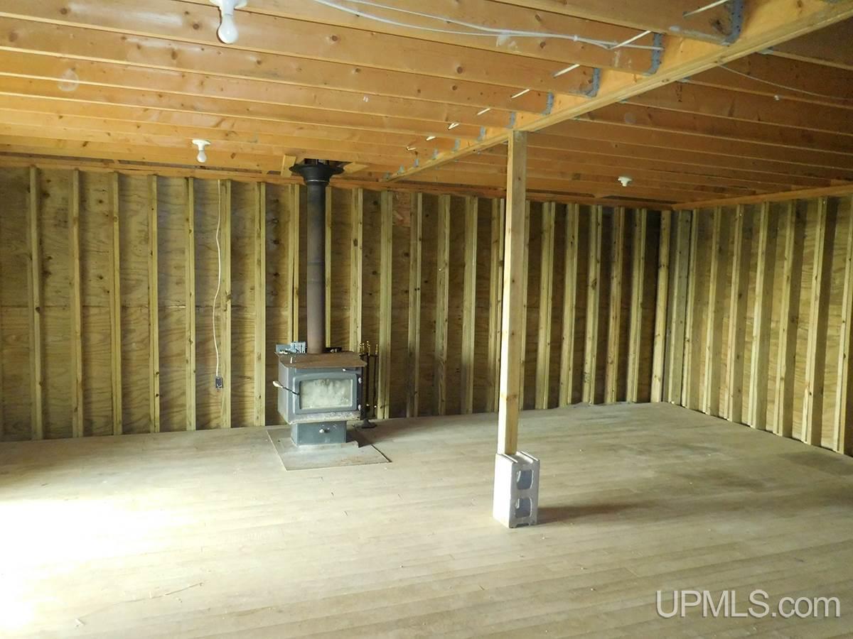 9575 Little Harbor Road Manistique, MI 49854 - Photo 19 of 32 Gallery Image 19