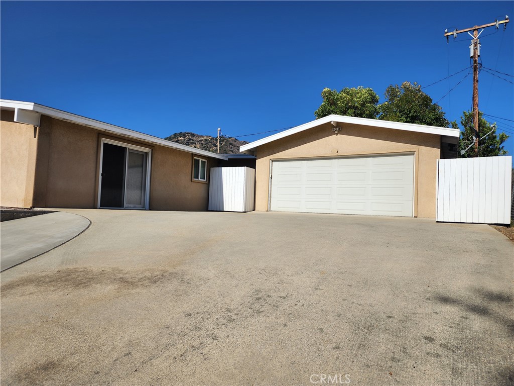 330 West Channing Azusa, CA 91702 - Photo 3 of 21