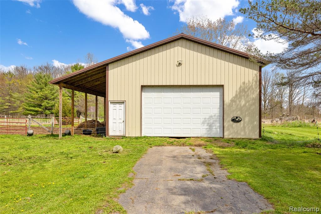 4425 Bethuy Road Casco, MI 48064 - Photo 48 of 77