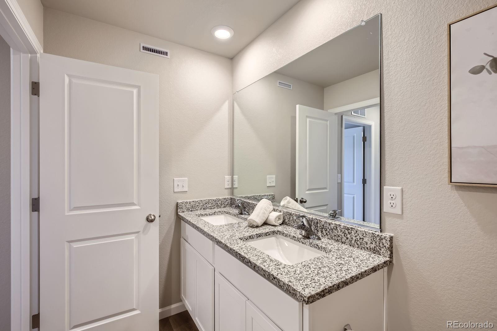 141 Robin Road Johnstown, CO 80534 - Photo 18 of 37