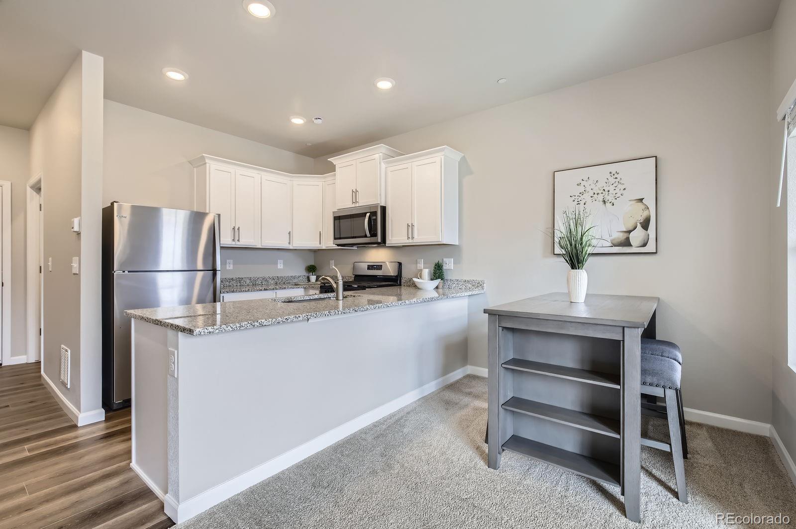 141 Robin Road Johnstown, CO 80534 - Photo 3 of 37