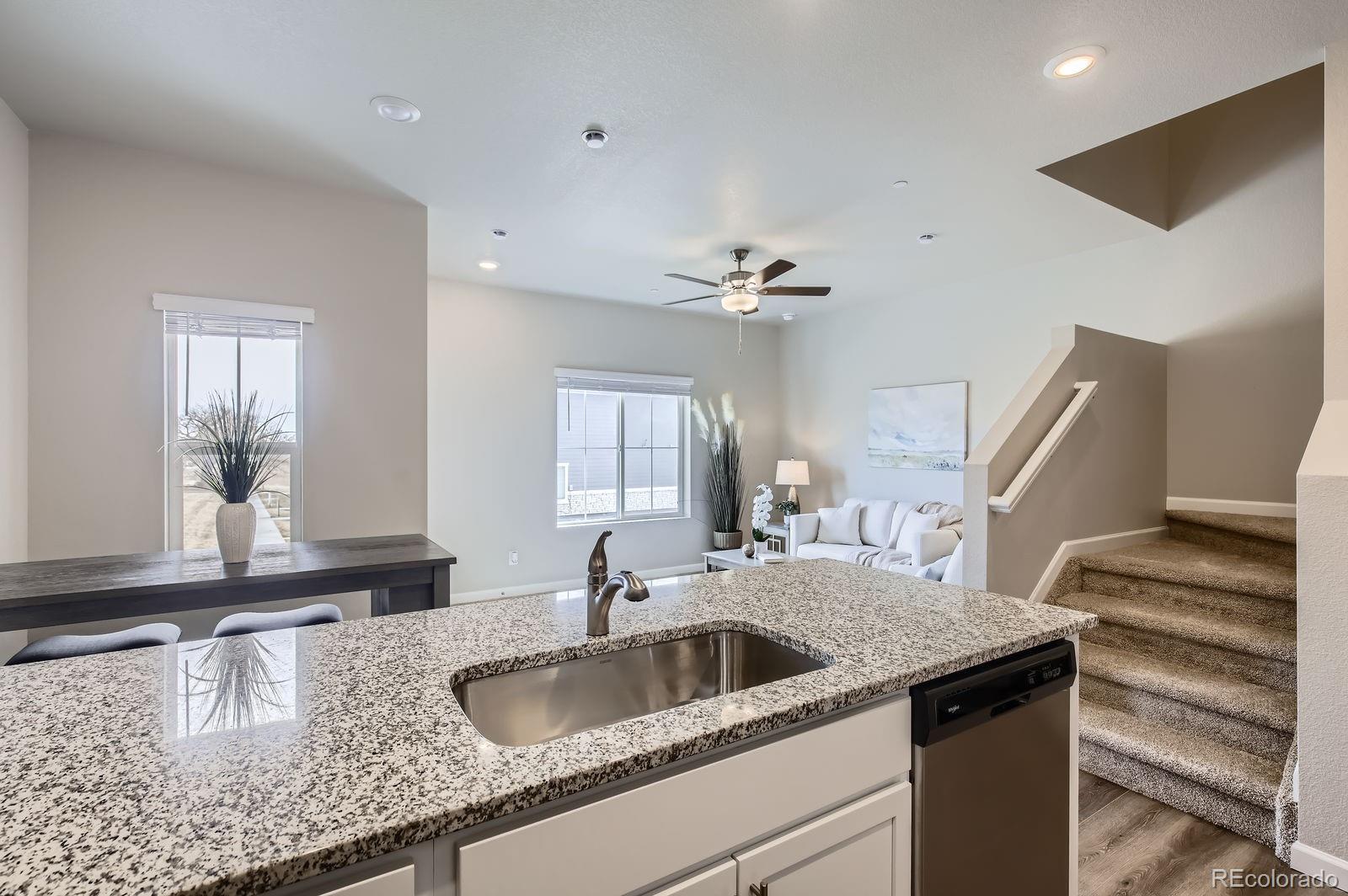 141 Robin Road Johnstown, CO 80534 - Photo 5 of 37