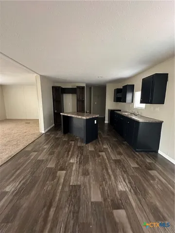 $265,000 | 925 County Road 2629, Moore, TX 78057