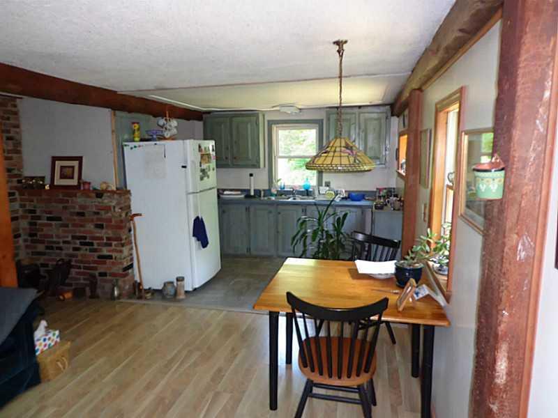 139 Dam Pond Road Augusta, ME 04330 - Photo 8 of 20 Kitchen.