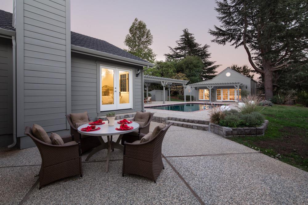 12444 Robleda Road Los Altos Hills, CA 94022 - Photo 39 of 45 Gallery Image 39