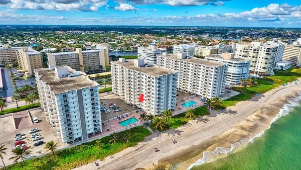 $4,500 | 3221 South Ocean Boulevard, Unit 207, Highland Beach, FL 33487