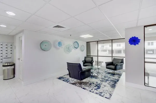 $4,500 | 3221 South Ocean Boulevard, Unit 207, Highland Beach, FL 33487