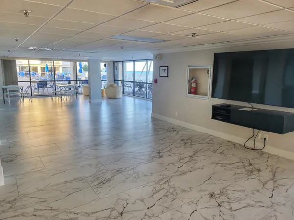 $4,500 | 3221 South Ocean Boulevard, Unit 207, Highland Beach, FL 33487