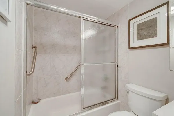 $4,500 | 3221 South Ocean Boulevard, Unit 207, Highland Beach, FL 33487