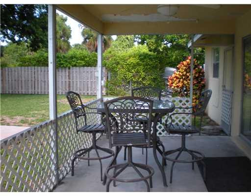 1798 Southwest 11th Street Boca Raton, FL 33486 - Photo 15 of 16 Patio/Deck