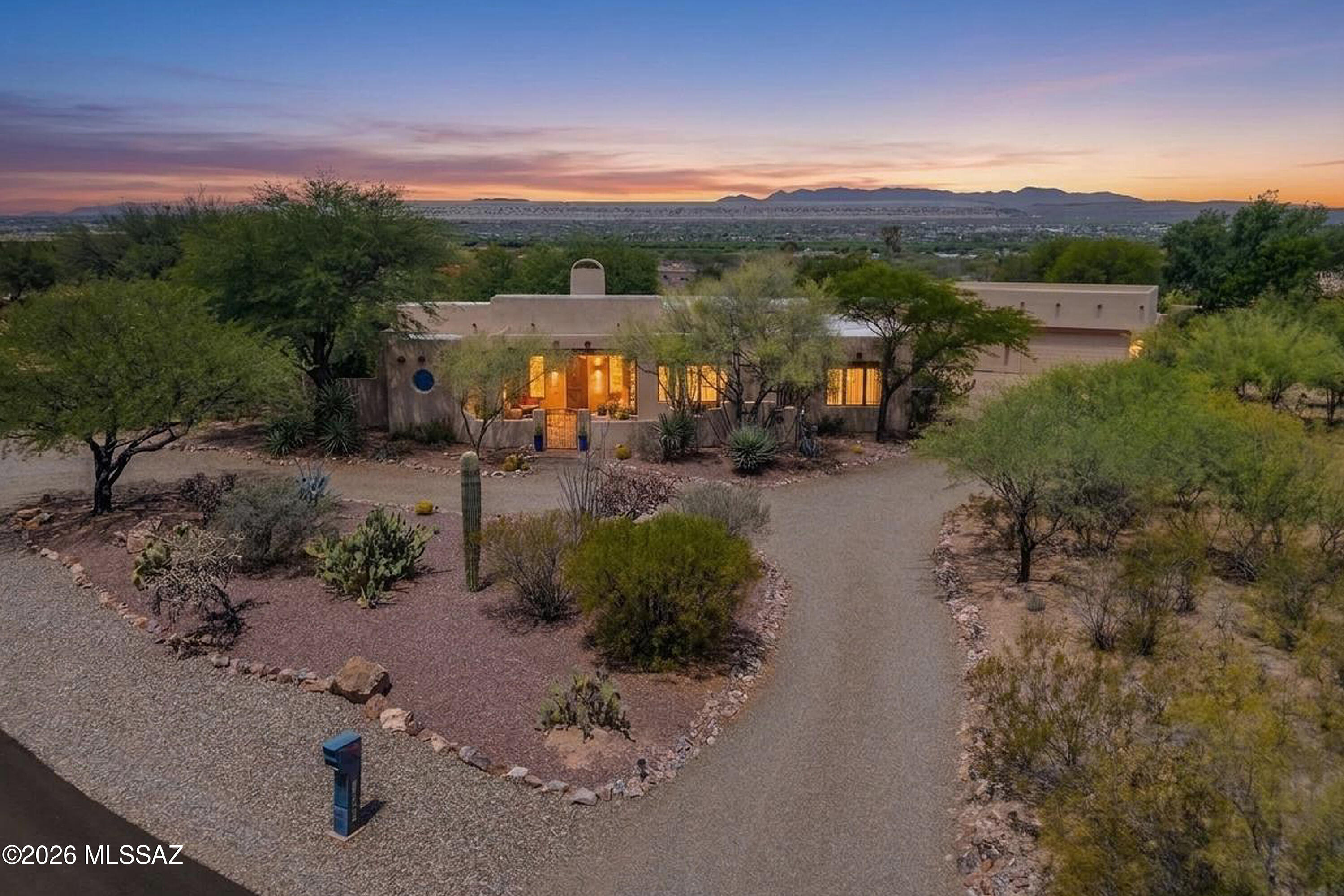 1488 South Walnut Spring Place Green Valley, AZ 85614 - Photo 1 of 50