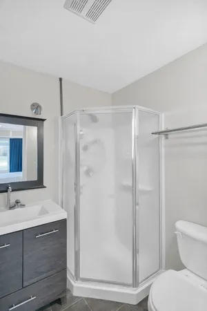 $395,000 | 705 Cumberland Street, Hoffman Estates, IL 60169