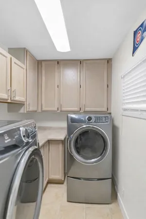 $395,000 | 705 Cumberland Street, Hoffman Estates, IL 60169