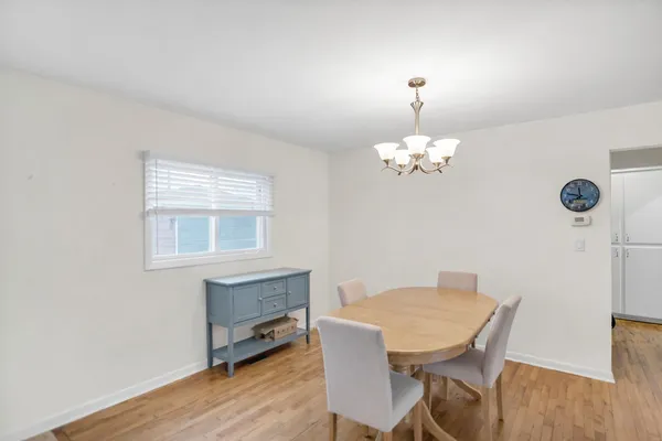 $395,000 | 705 Cumberland Street, Hoffman Estates, IL 60169