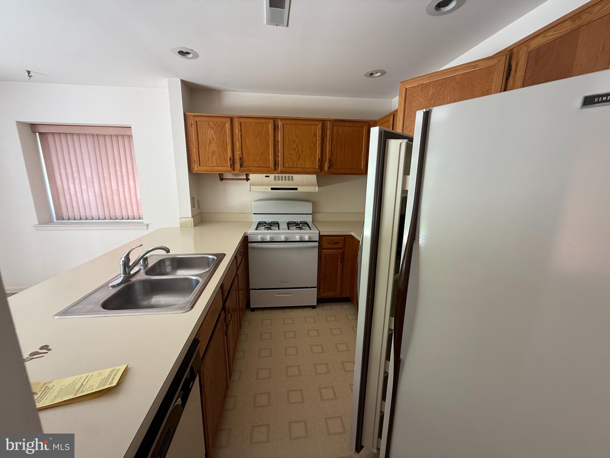46 D Muirfield Drive Reading, PA 19607 - Photo 7 of 9
