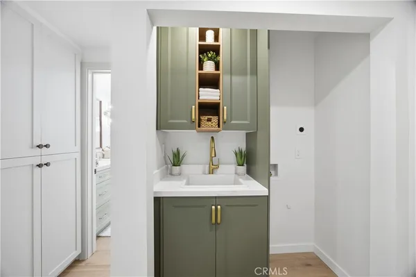 $3,099,000 | 3512 Maple Avenue, Manhattan Beach, CA 90266