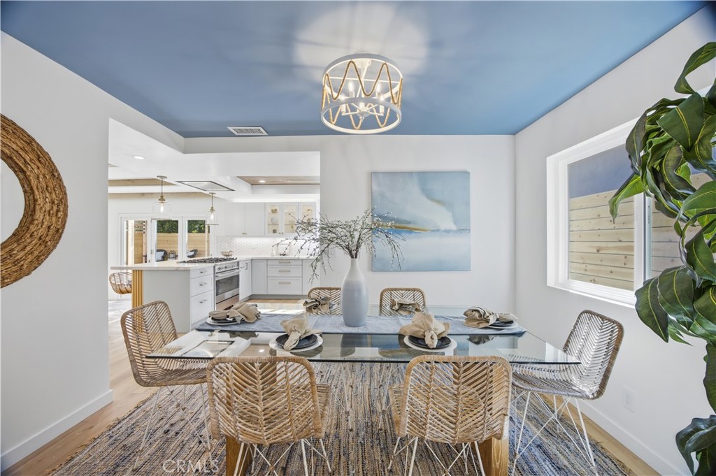 3512 Maple Avenue Manhattan Beach, CA 90266 - Photo 5 of 20