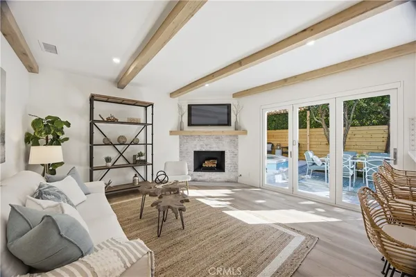 $3,099,000 | 3512 Maple Avenue, Manhattan Beach, CA 90266