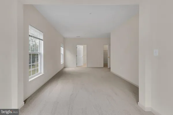 $335,000 | 1009 Samantha Lane, Unit 201, Odenton, MD 21113