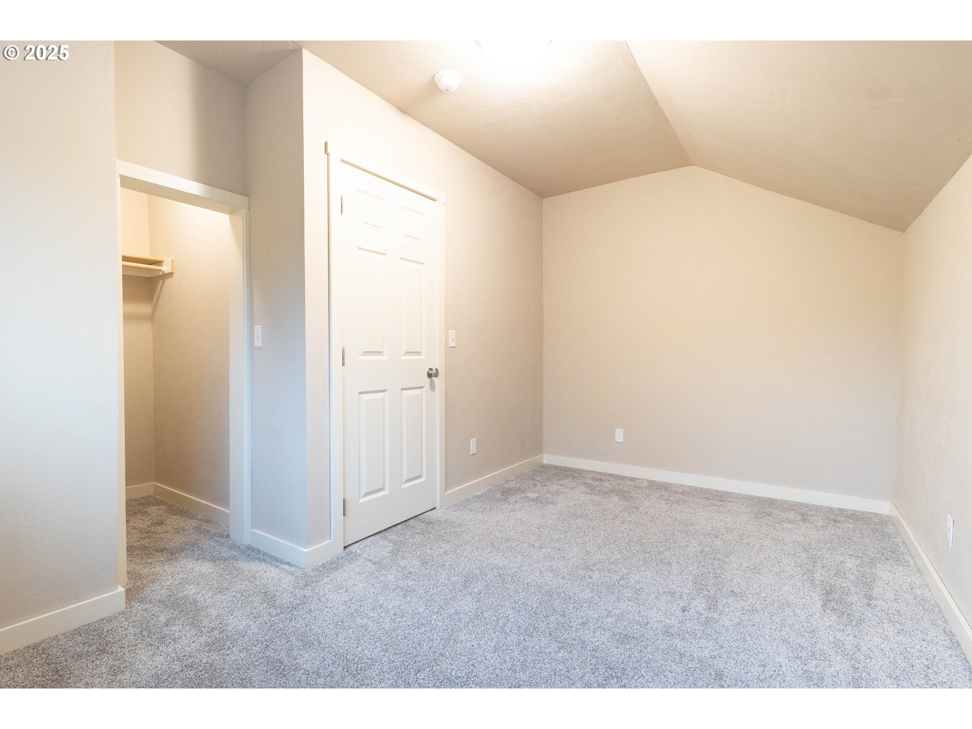 69717 Antles Road Cove, OR 97824 - Photo 27 of 38 a view of an empty room