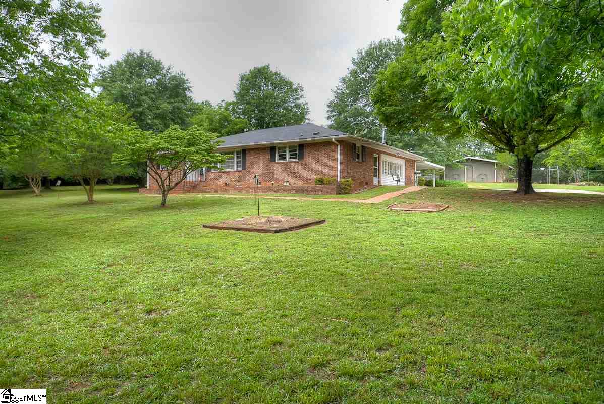 200 Old Farrs Bridge Road Greenville, SC 29611 - Photo 11 of 25 Gallery Image 11