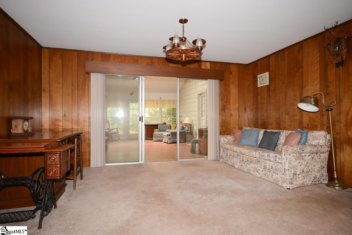 200 Old Farrs Bridge Road Greenville, SC 29611 - Photo 17 of 25 Gallery Image 17