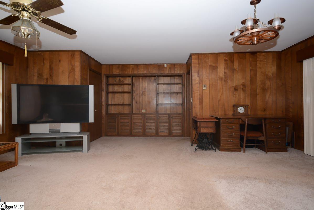 200 Old Farrs Bridge Road Greenville, SC 29611 - Photo 18 of 25 Gallery Image 18