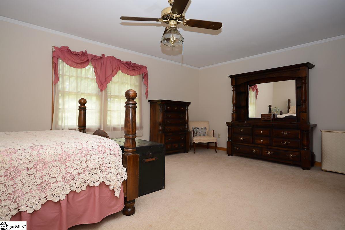200 Old Farrs Bridge Road Greenville, SC 29611 - Photo 24 of 25 Gallery Image 24