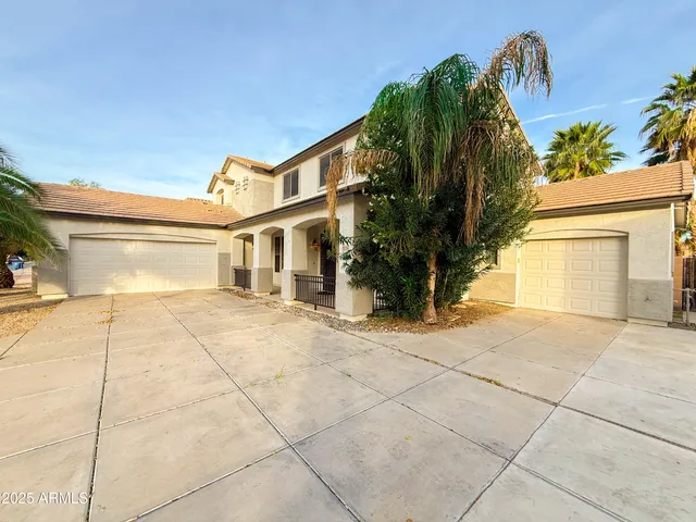 $3,295 | 19716 East Thornton Road, Queen Creek, AZ 85142