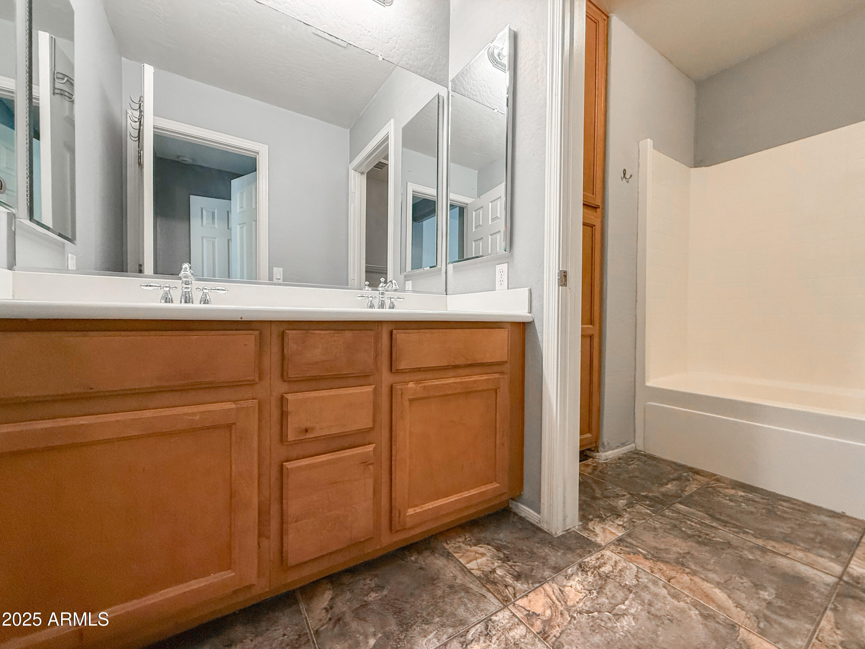 19716 East Thornton Road Queen Creek, AZ 85142 - Photo 45 of 62 Photo Dec 30 2025, 8 47 14 AM