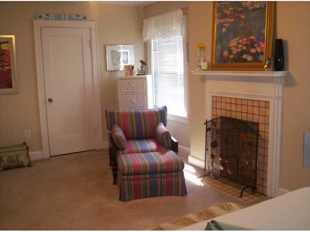 2464 Sherwood Road Bexley, OH 43209 - Photo 14 of 18