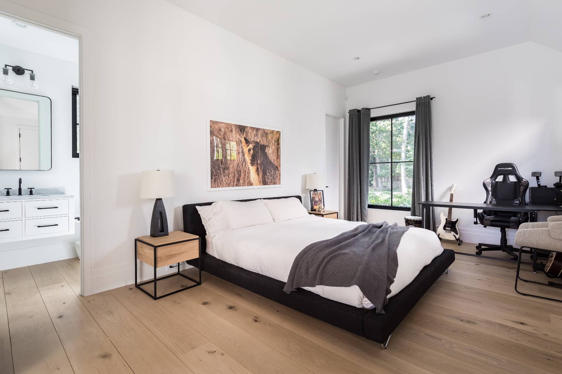 107 Rutland Road East Hampton, NY 11937 - Photo 12 of 25 Gallery Image 12
