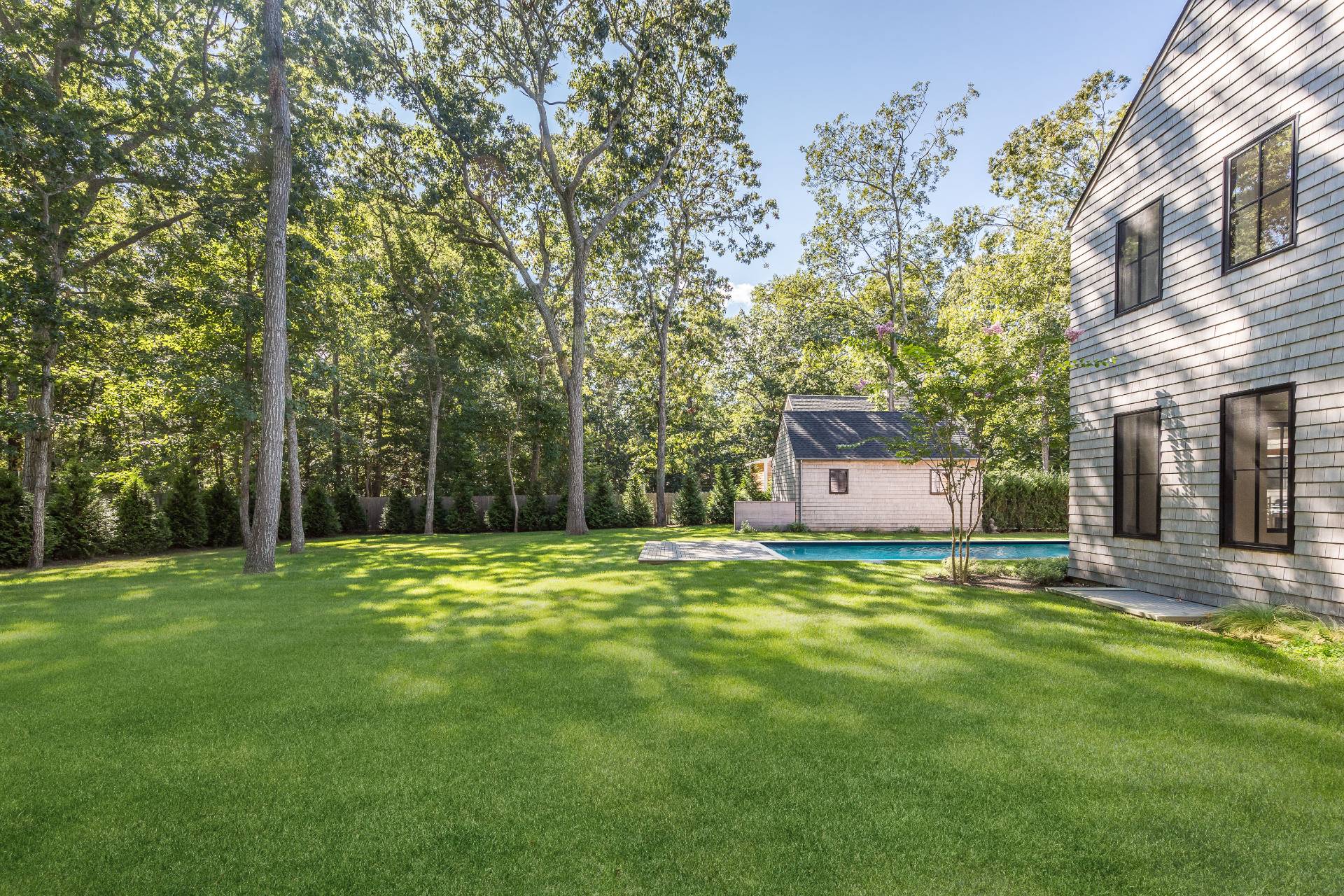 107 Rutland Road East Hampton, NY 11937 - Photo 24 of 25 Gallery Image 24