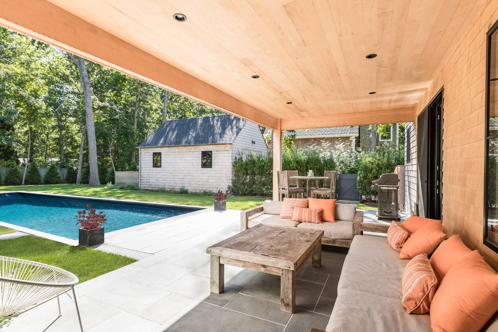 107 Rutland Road East Hampton, NY 11937 - Photo 3 of 25 Gallery Image 3