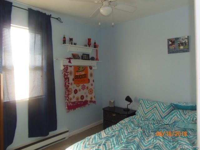 4430 North Burkhart Road Howell, MI 48855 - Photo 9 of 12 P6180167.JPG