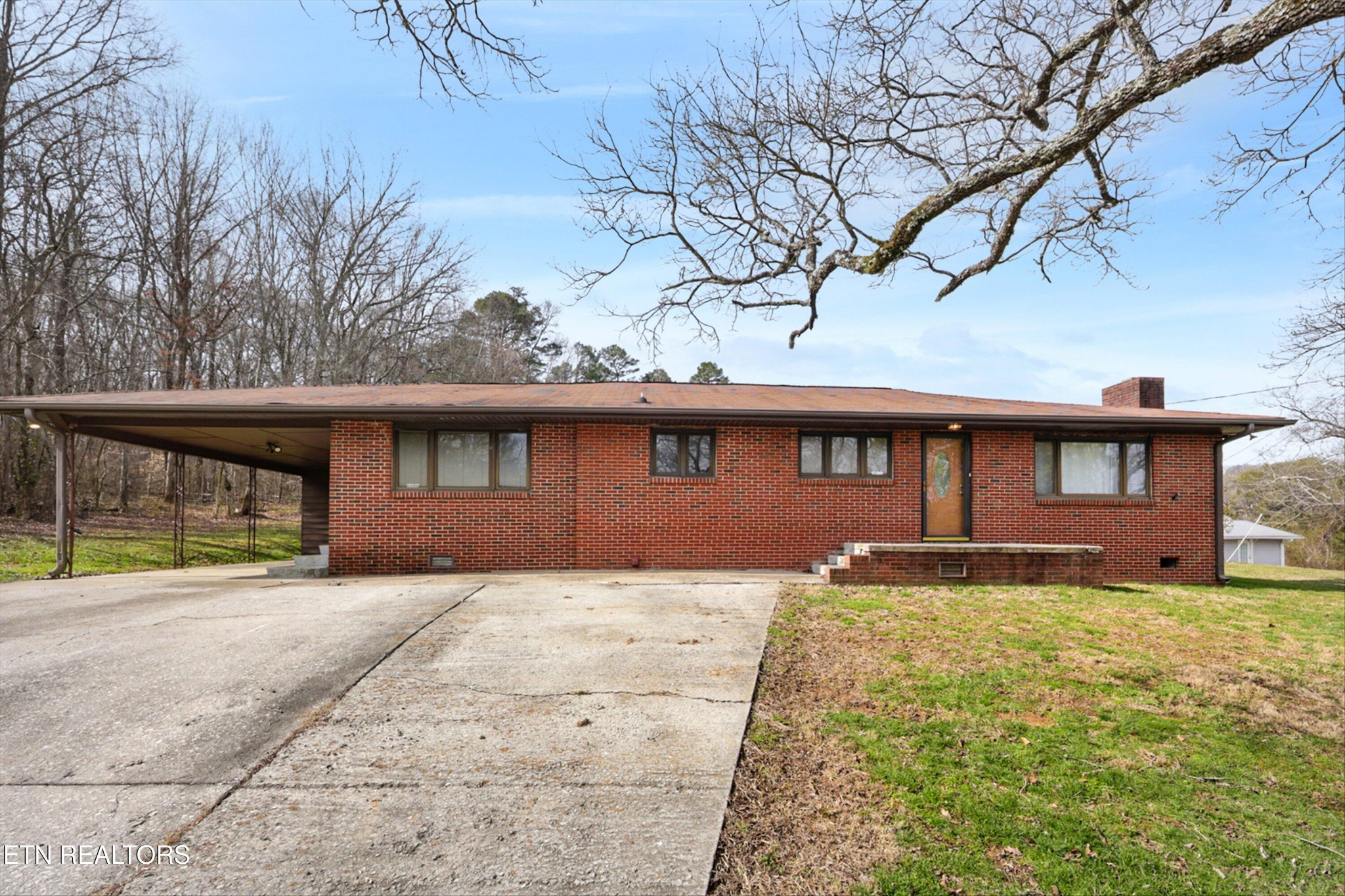 6329 Lacy Road Knoxville, TN 37912 - Photo 1 of 40 Gallery Image 1