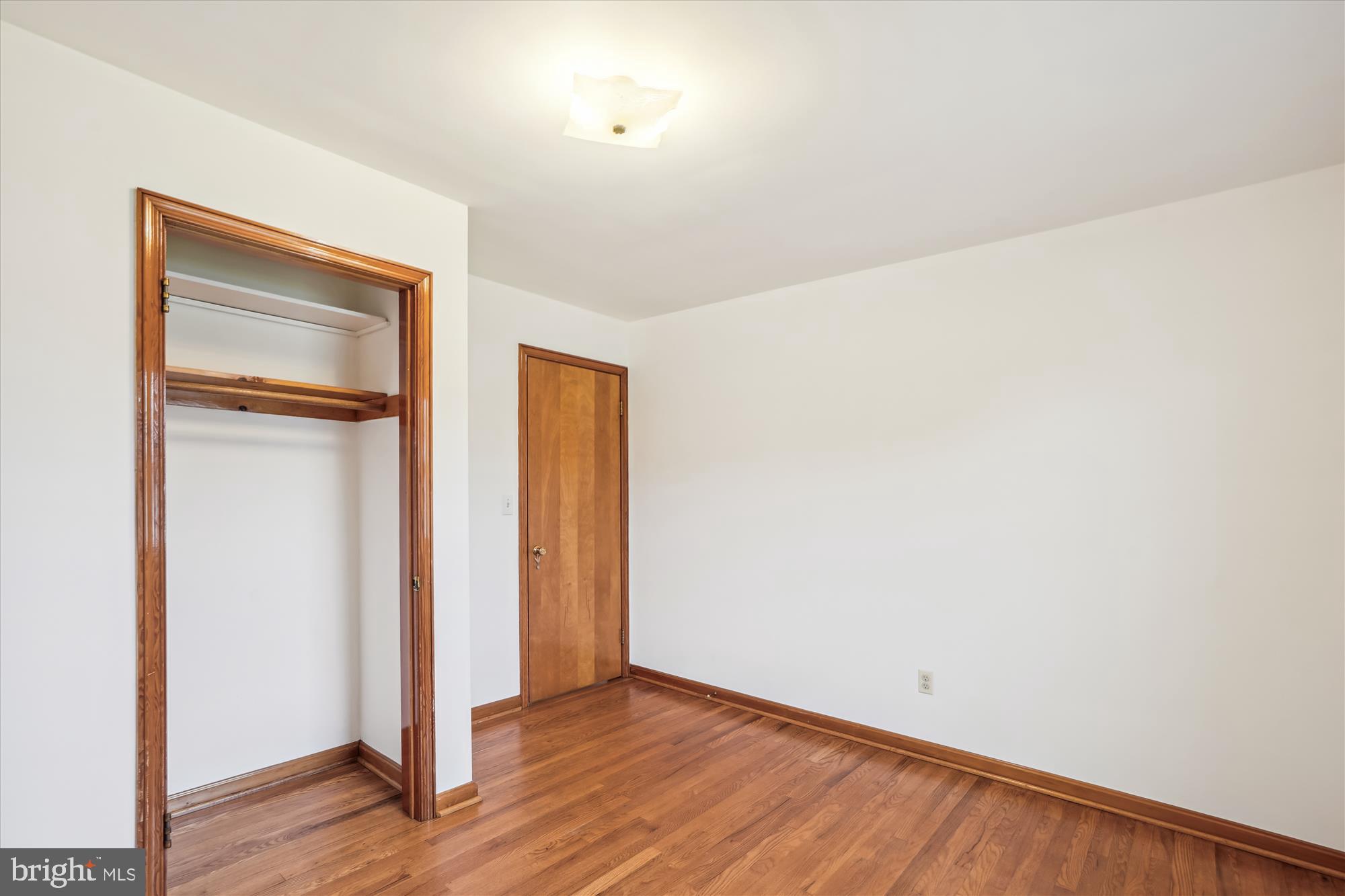 709 East Maple Road Linthicum Heights, MD 21090 - Photo 11 of 30 Bedroom 1