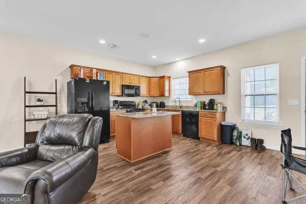 $233,000 | 186 Mill Branch Circle, Douglas, GA 31535