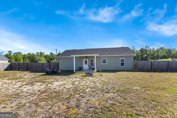 $233,000 | 186 Mill Branch Circle, Douglas, GA 31535